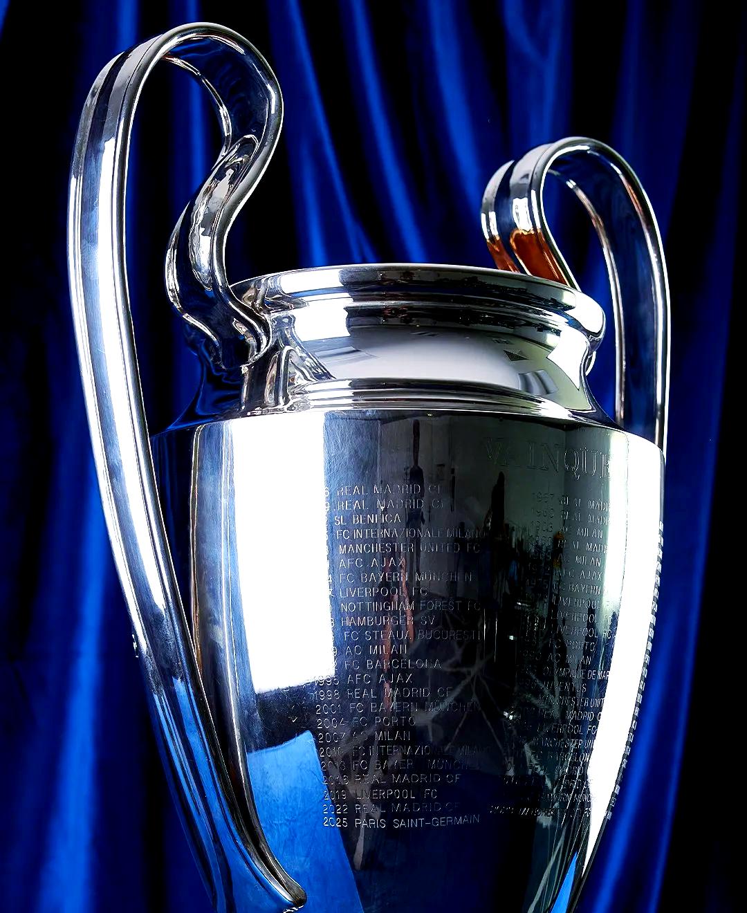 南宫NG-包含克里夫兰骑士迎欧超杯关键赛，今晨绝杀压哨，赛场秩序良好，赛程密集仍需轮换的词条